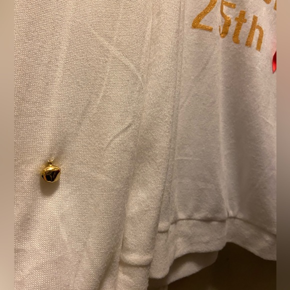 Christmas sweater - Picture 3 of 3